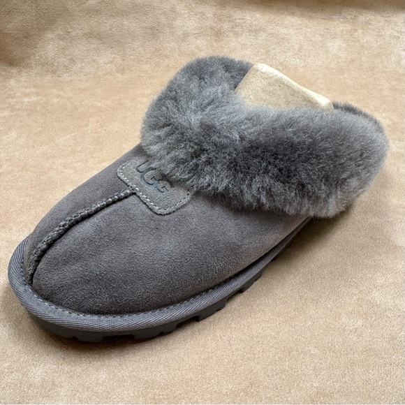 New UGG Coquette Women’s Sheepskin Suede Fur Slippers Shoes Grey 9 NIB Leather - Picture 4 of 11
